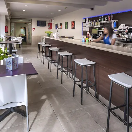 ホテル Moremar 3*